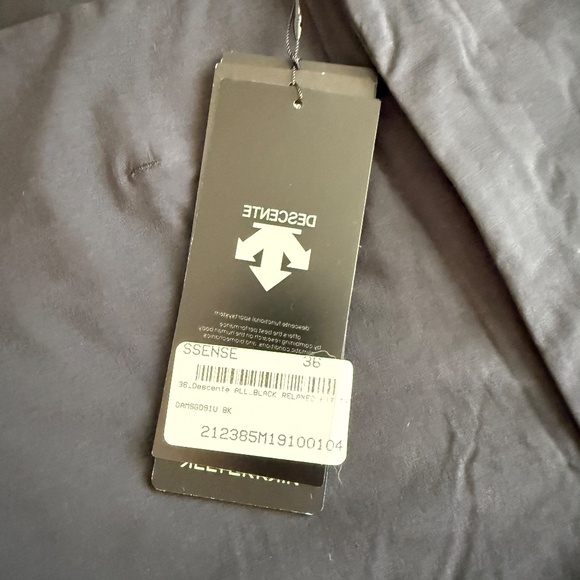 NWT! Descente Allterrain Relaxed Fit Tapered Tech Pants Taped Seams M-36 - Picture 3 of 9